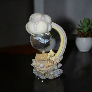 Precious Moment "Noahs Ark With Birds  Waterball & Rainbow  4.5"